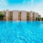 Apartamento Imperial And Crown Noks Grand Sveti Vlas