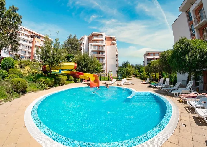 Imperial And Crown Noks Grand