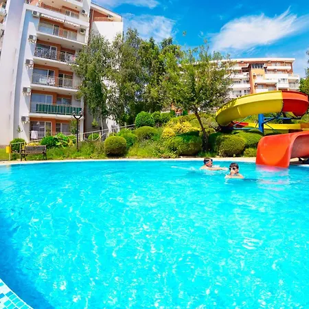 Imperial And Crown Noks Grand Apartament