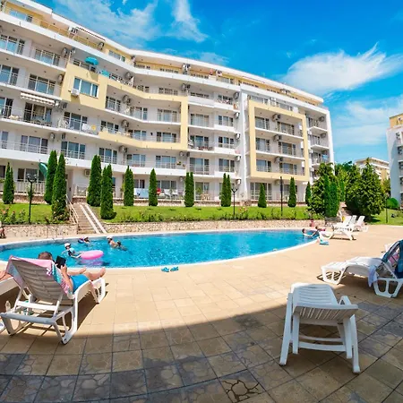 Imperial And Crown Noks Grand Apartamento Sveti Vlas