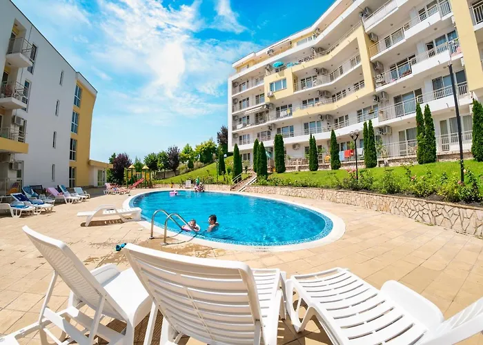 Apartamento Imperial And Crown Noks Grand